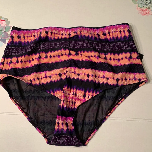 torrid Other - Torrid tie-dye Bathing Suit Bottoms 👙